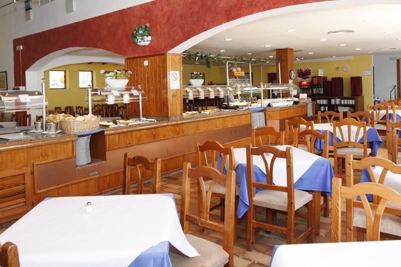 Alua Suites Las Rocas Cala D´Or 外观 照片